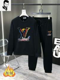 Picture of LV Sweater Suits _SKULVM-5XLkdtr12241039